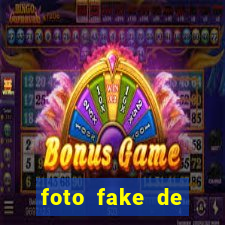 foto fake de menina cabelo cacheado