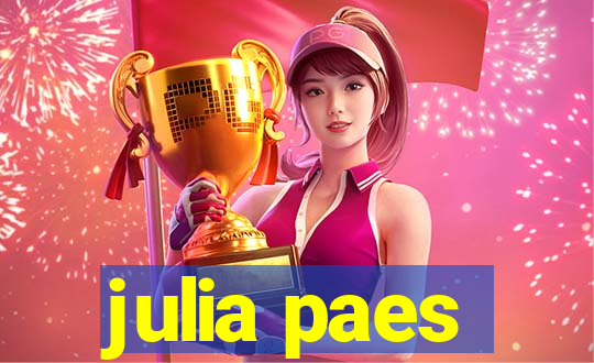 julia paes