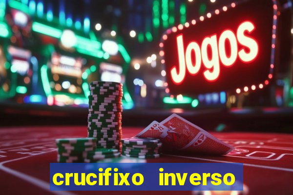 crucifixo inverso com halteres