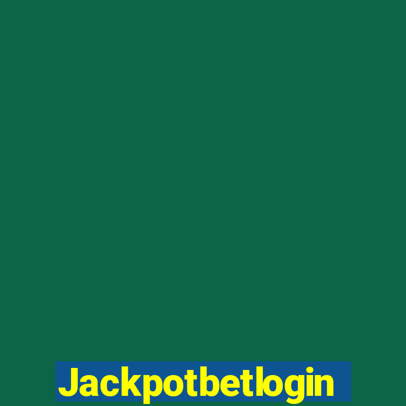 6733