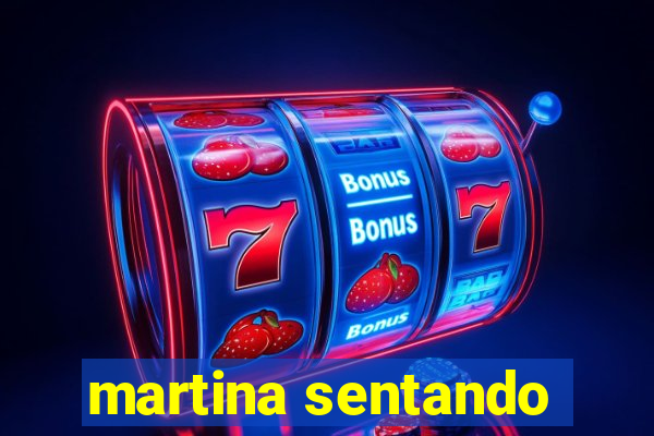 martina sentando