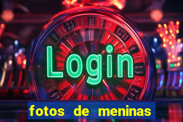 fotos de meninas cacheadas no espelho