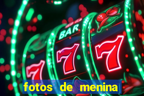 fotos de menina cacheada no espelho