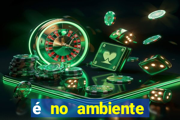 é no ambiente interno de uma empresa que se encontra