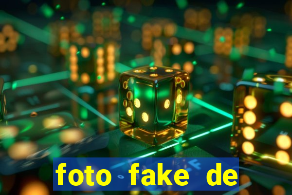 foto fake de mulher no espelho