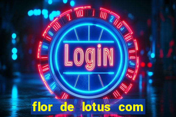 flor de lotus com lua tatuagem