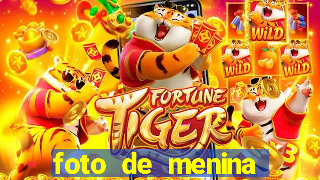 foto de menina bonita fake