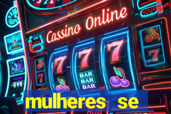 mulheres se exibindo ao vivo